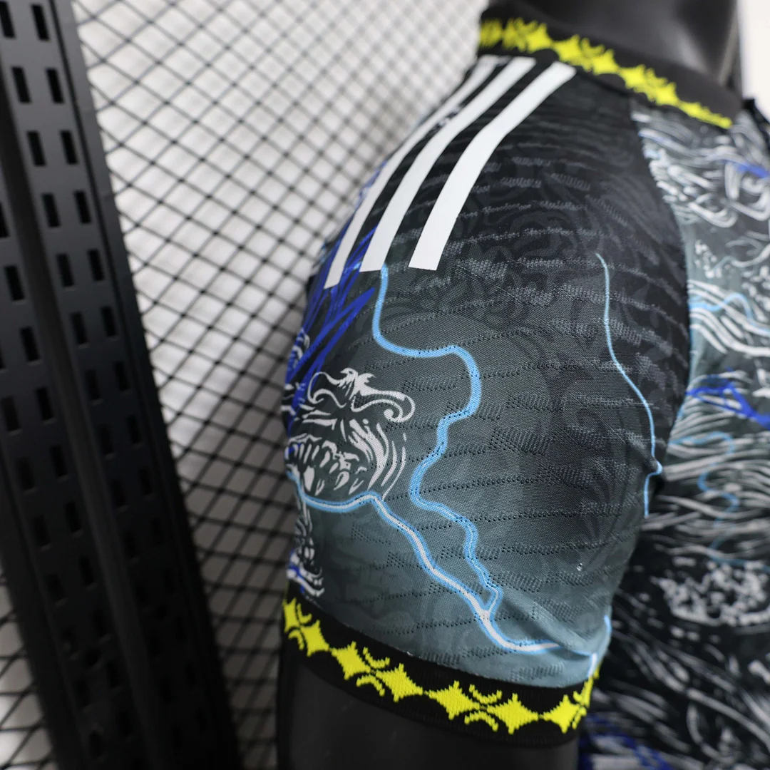 2024/2025 Player Version Real Madrid Special Edition Black Football Shirt 1:1 Thai Quality - Image 3