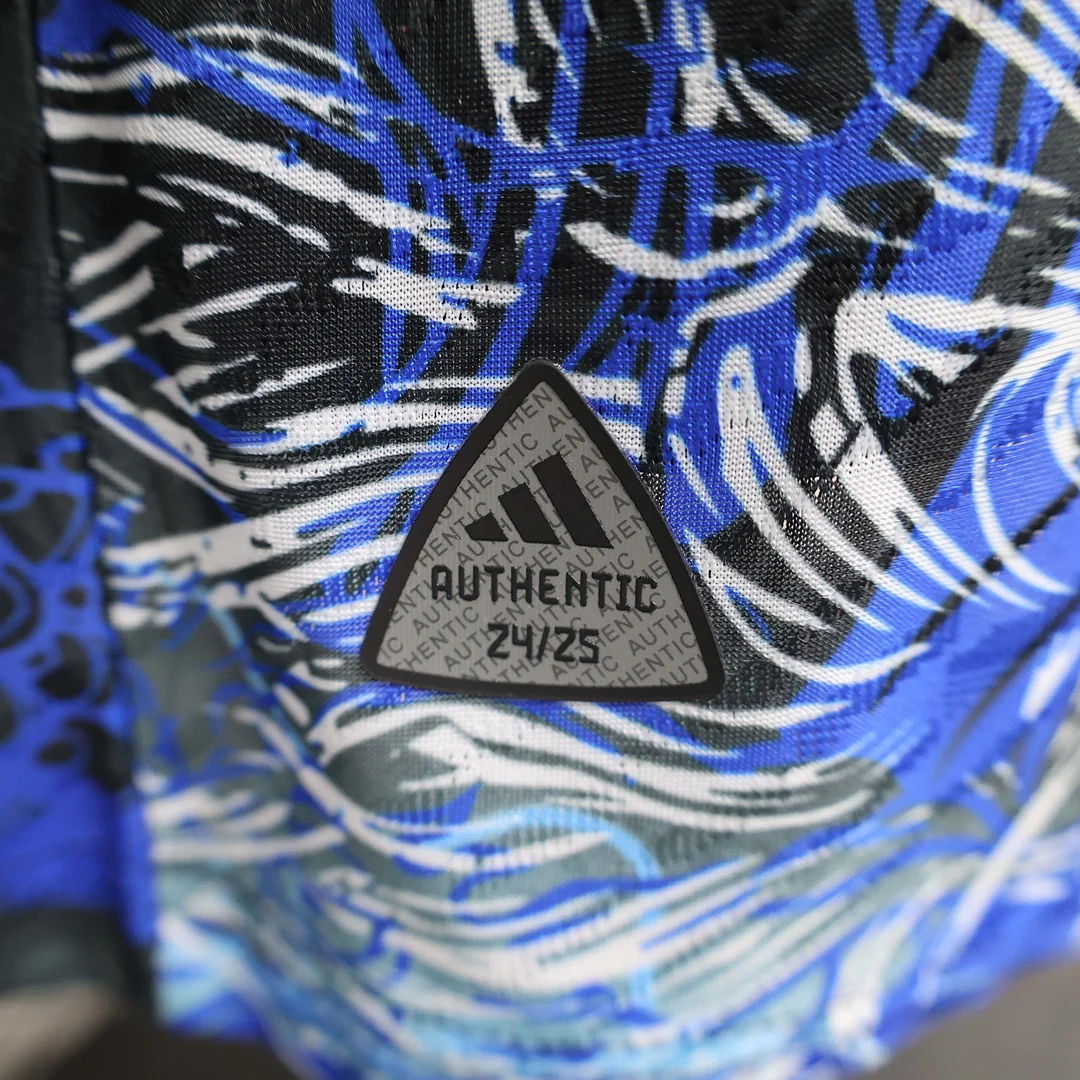 2024/2025 Player Version Real Madrid Special Edition Black Football Shirt 1:1 Thai Quality - Image 9