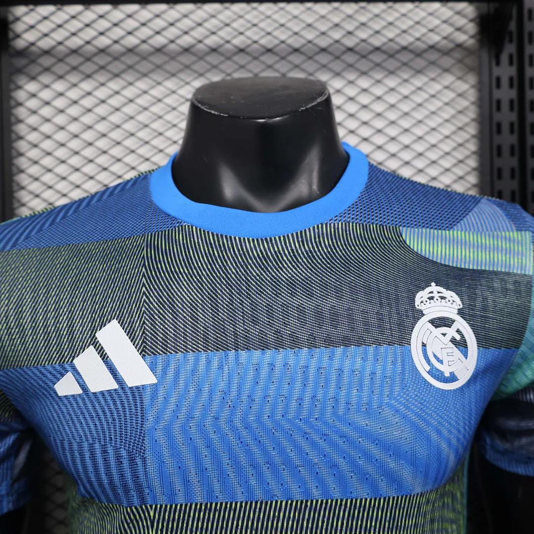 2025/2026 Player Version Real Madrid Pre-race suit Football Shirt 1:1 Thai Quality - Image 5