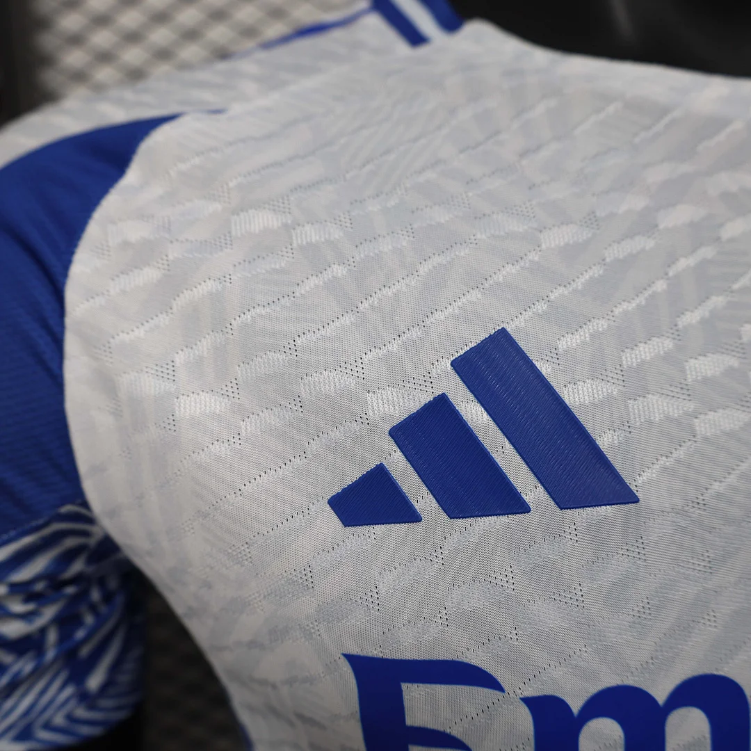 2025/2026 Player Version Real Madrid Special Edition White Football Shirt 1:1 Thai Quality - Image 5