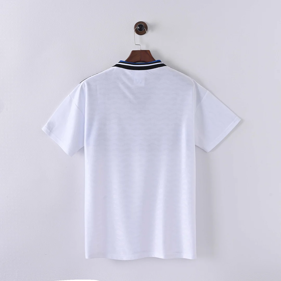 1995/1996 Retro Internazionale Milan Away Football Jersey 1:1 Thai Quality - Image 2