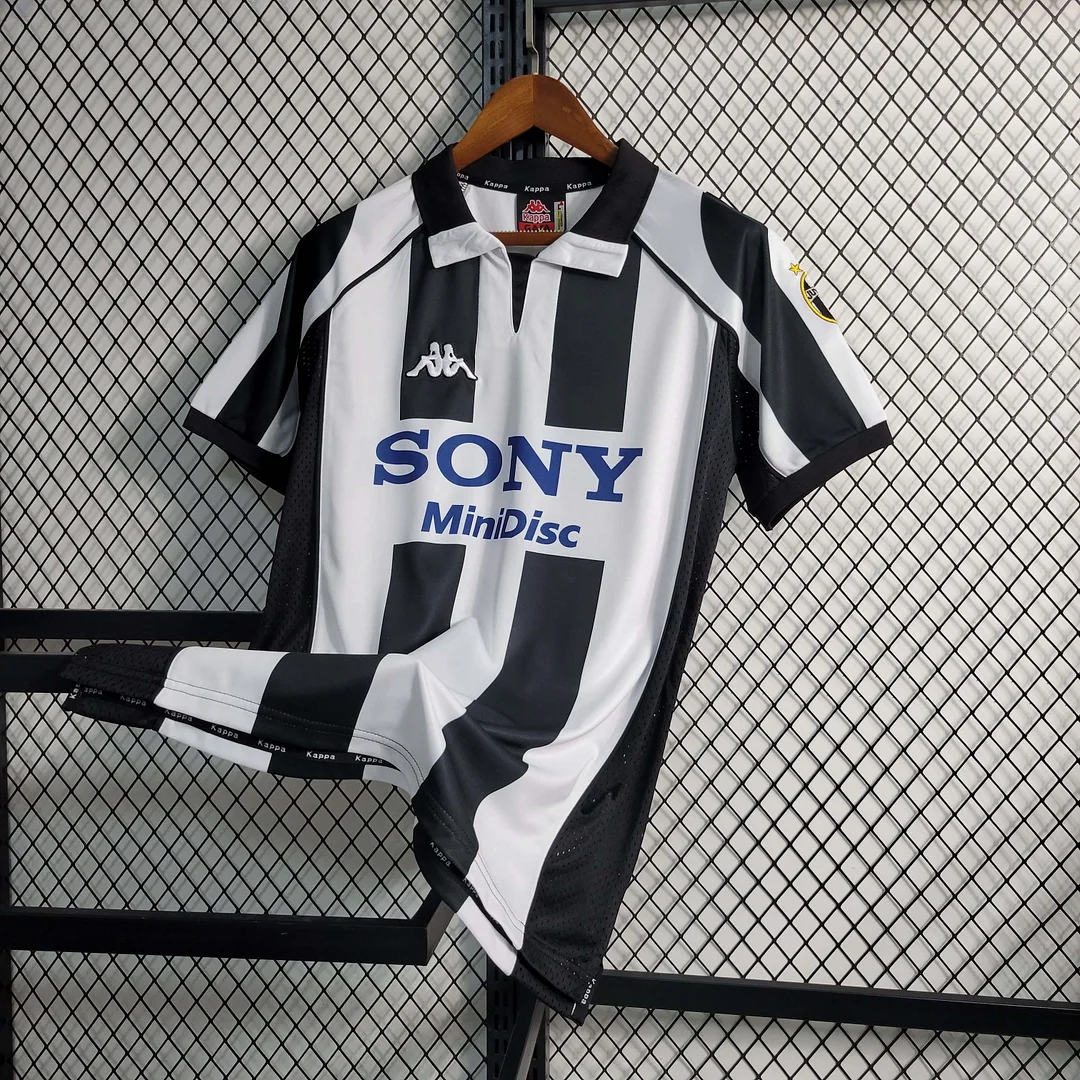 1997/1998 Retro Juventus Football Shirt Home 1:1 Thai Quality - Image 7