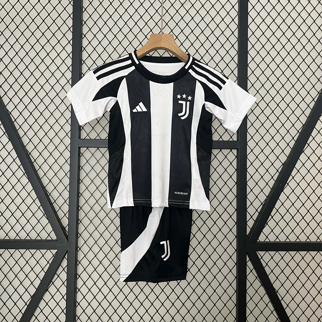 2024/2025 Juventus Home Soccer Jersey 1:1 Thai Quality Kids Size