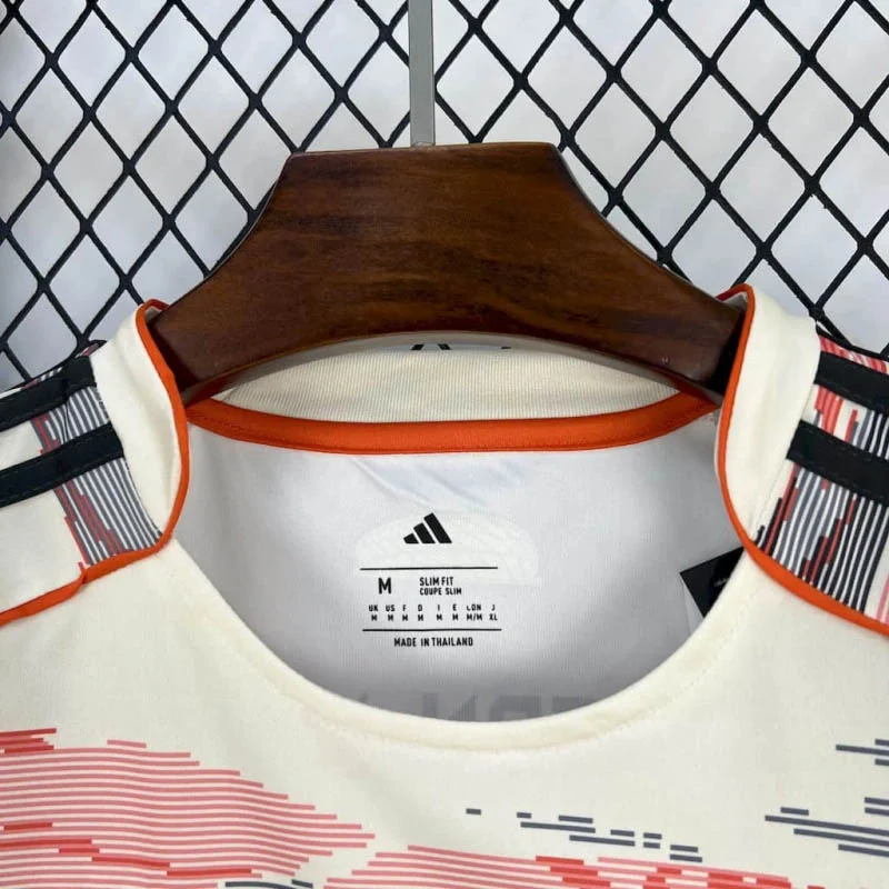 2025/2026 Bayern Munich Away Football Jersey 1:1 Thai Quality - Image 3