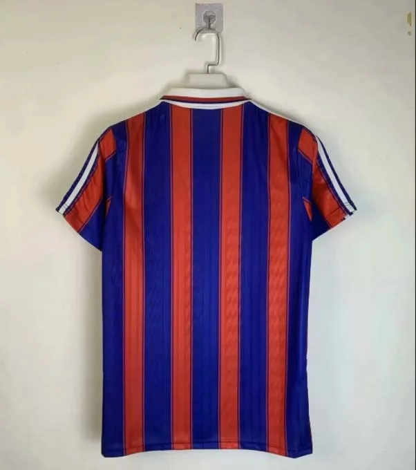 1995/1997 Retro Bayern Munich Home Football Jersey 1:1 Thai Quality - Image 2