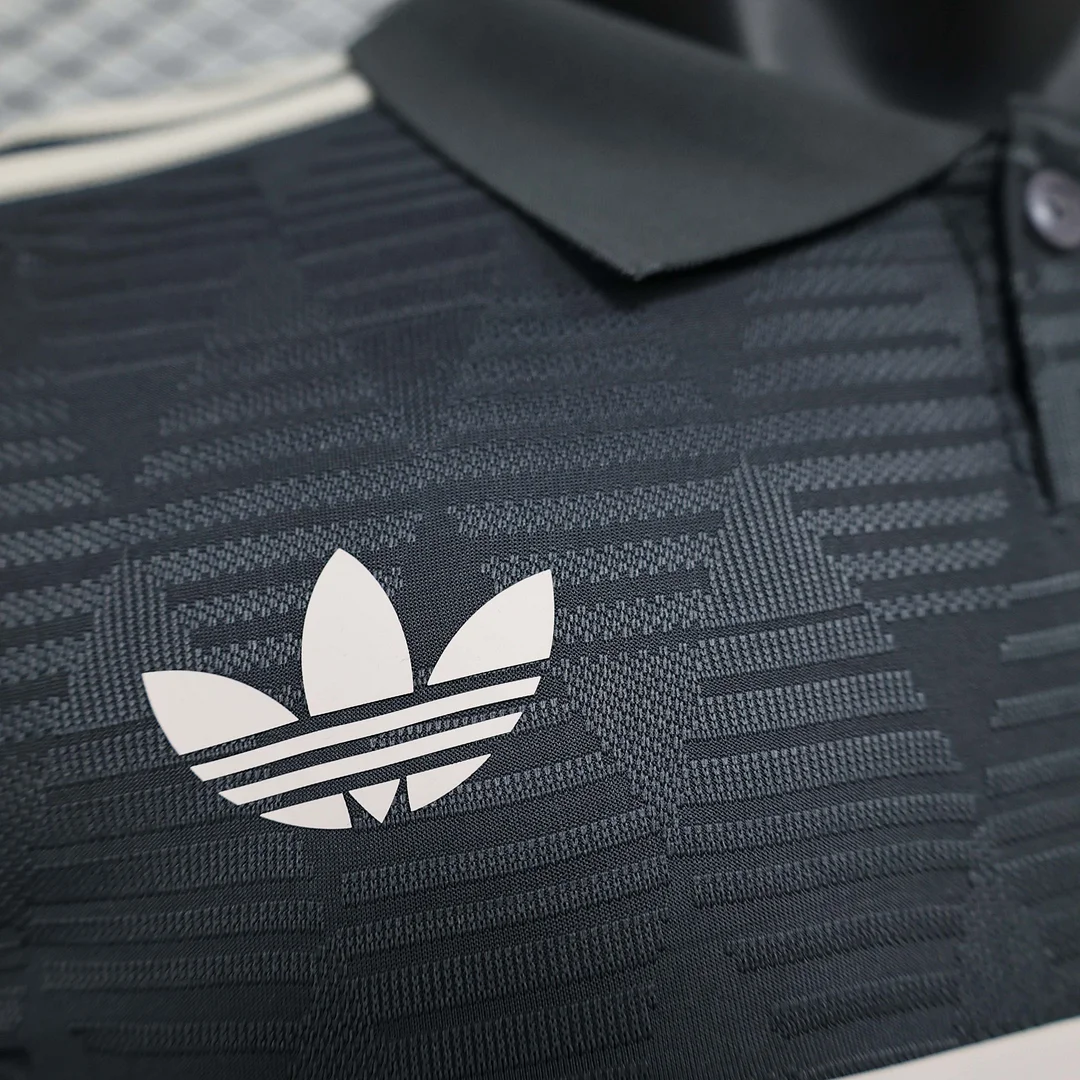 2024/2025 Player Version Bayern Munich Oktoberfest Special Edition black Football Shirt 1:1 Thai Quality - Image 4