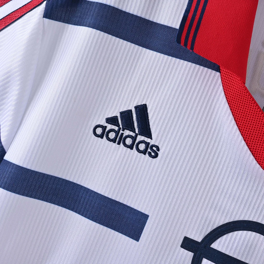 1998/2000 Retro Bayern Munich Away Football Jersey 1:1 Thai Quality - Image 4