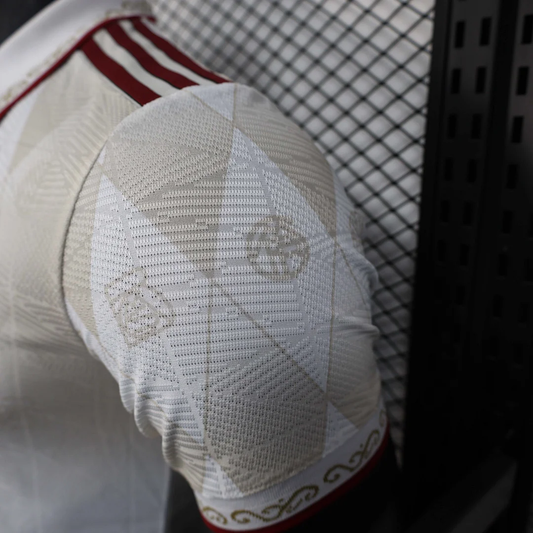 2025/2026 Player Version Bayern Munich 125 Special Edition Apricot Football Shirt 1:1 Thai Quality - Image 7