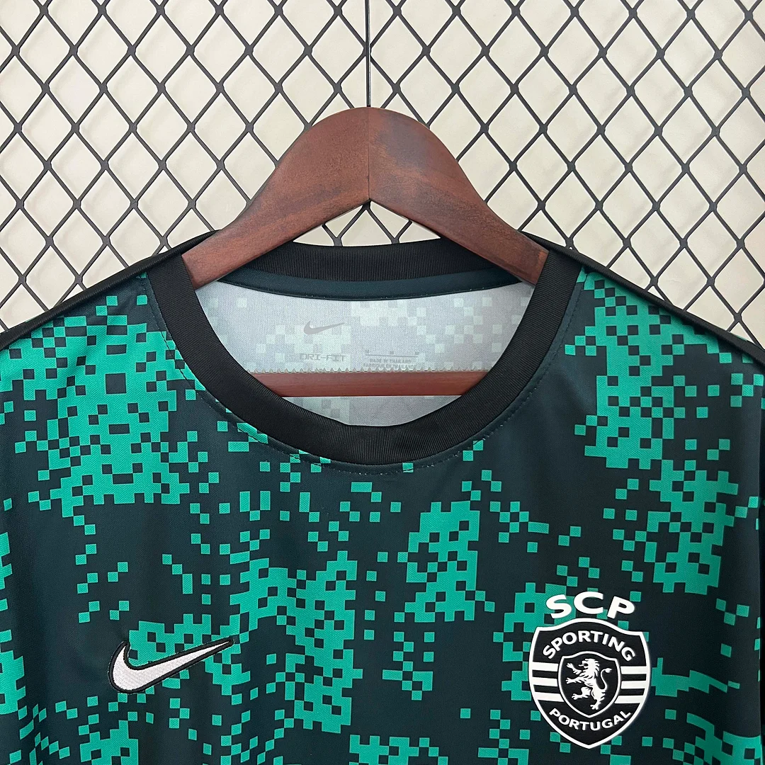 2024/2025 Sporting Lisbon Training Wear Football Shirt 1:1 Thai Quality - Image 3