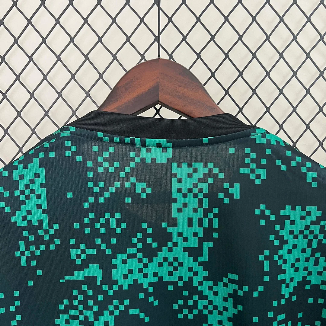 2024/2025 Sporting Lisbon Training Wear Football Shirt 1:1 Thai Quality - Image 4