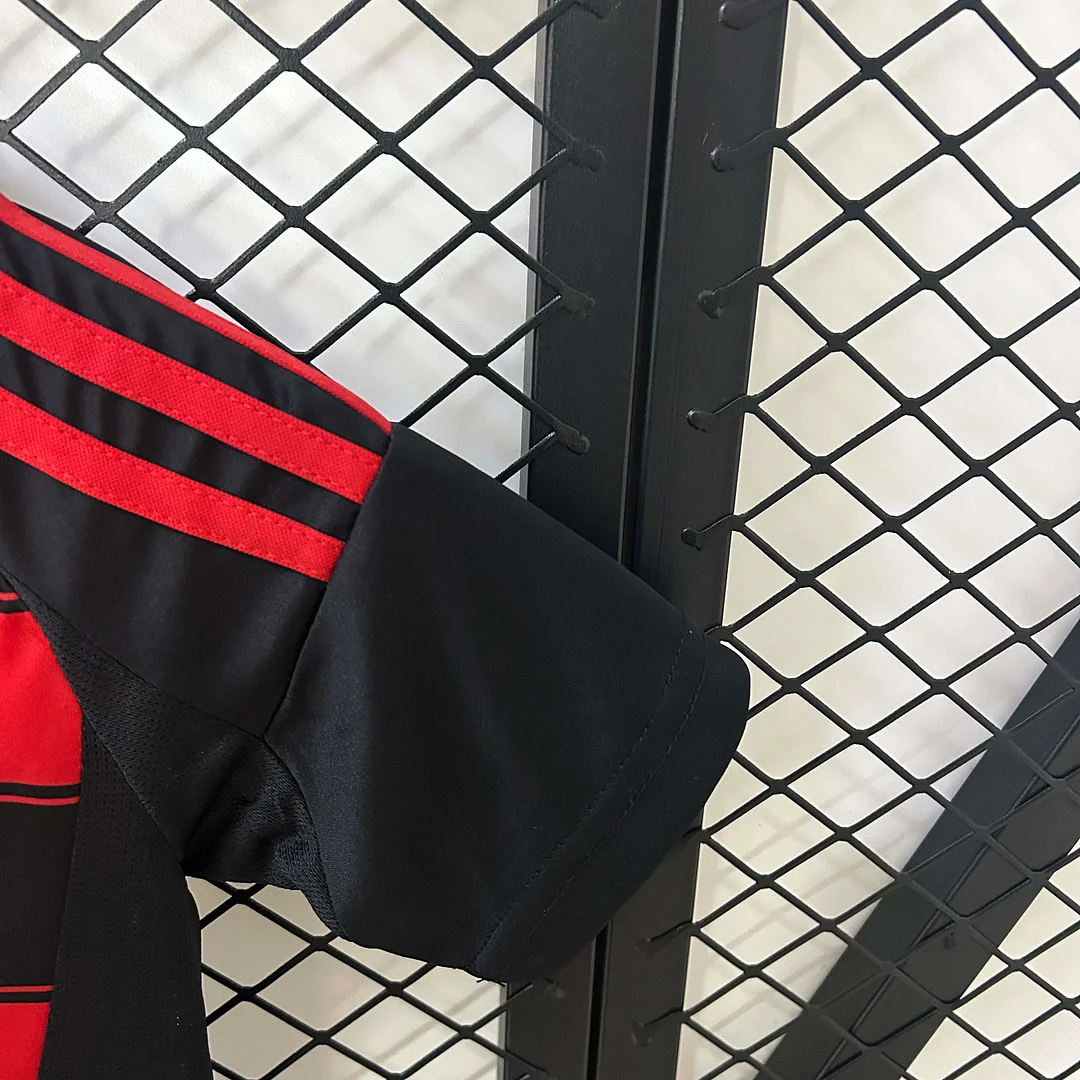 2025/2026 Flamengo Home Jersey 1:1 Thai Quality Kids Size - Image 7