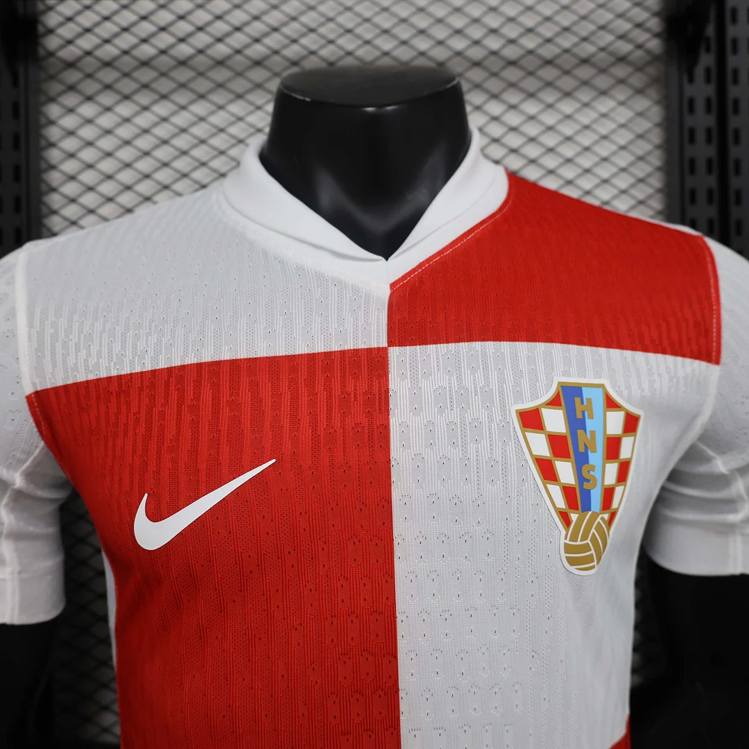 2024 Player Version Croatia National Team Home Football Shirt 1:1 Thai Quality - Image 4