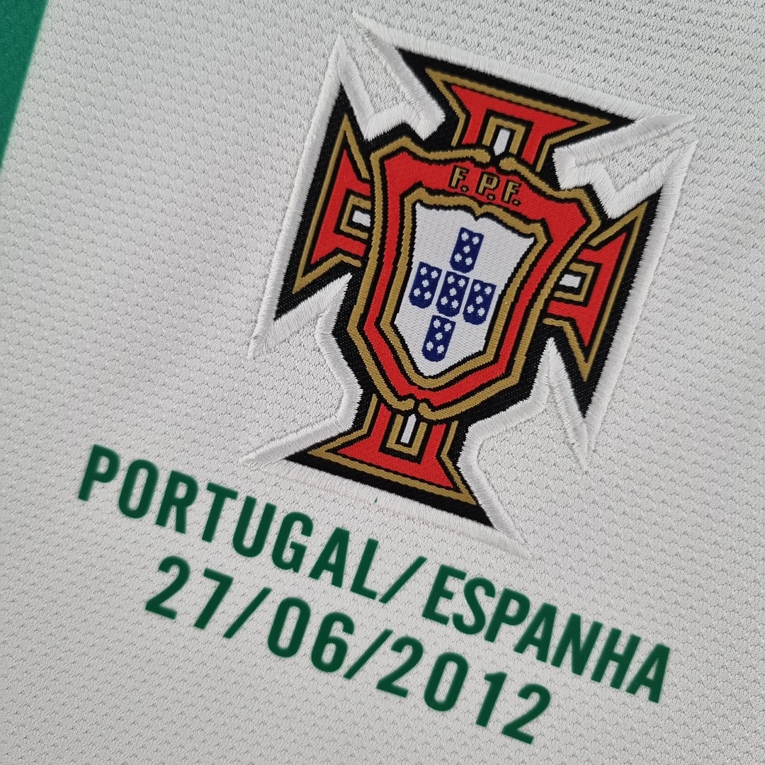 2012 Retro Long Sleeve Portugal Away Football Shirt - Image 5