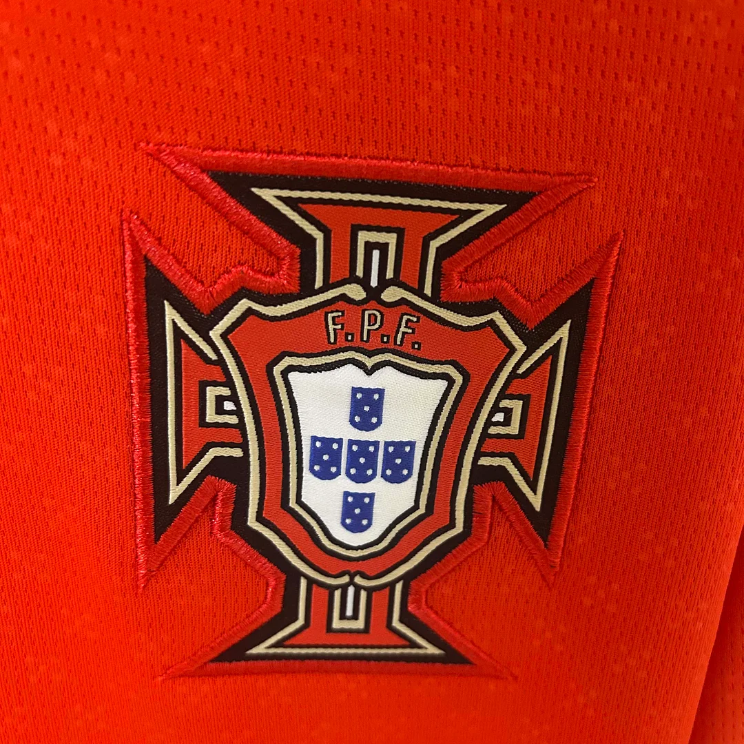 2025 Long Sleeve Portugal Home Football Shirt 1:1 Thai Quality - Image 5