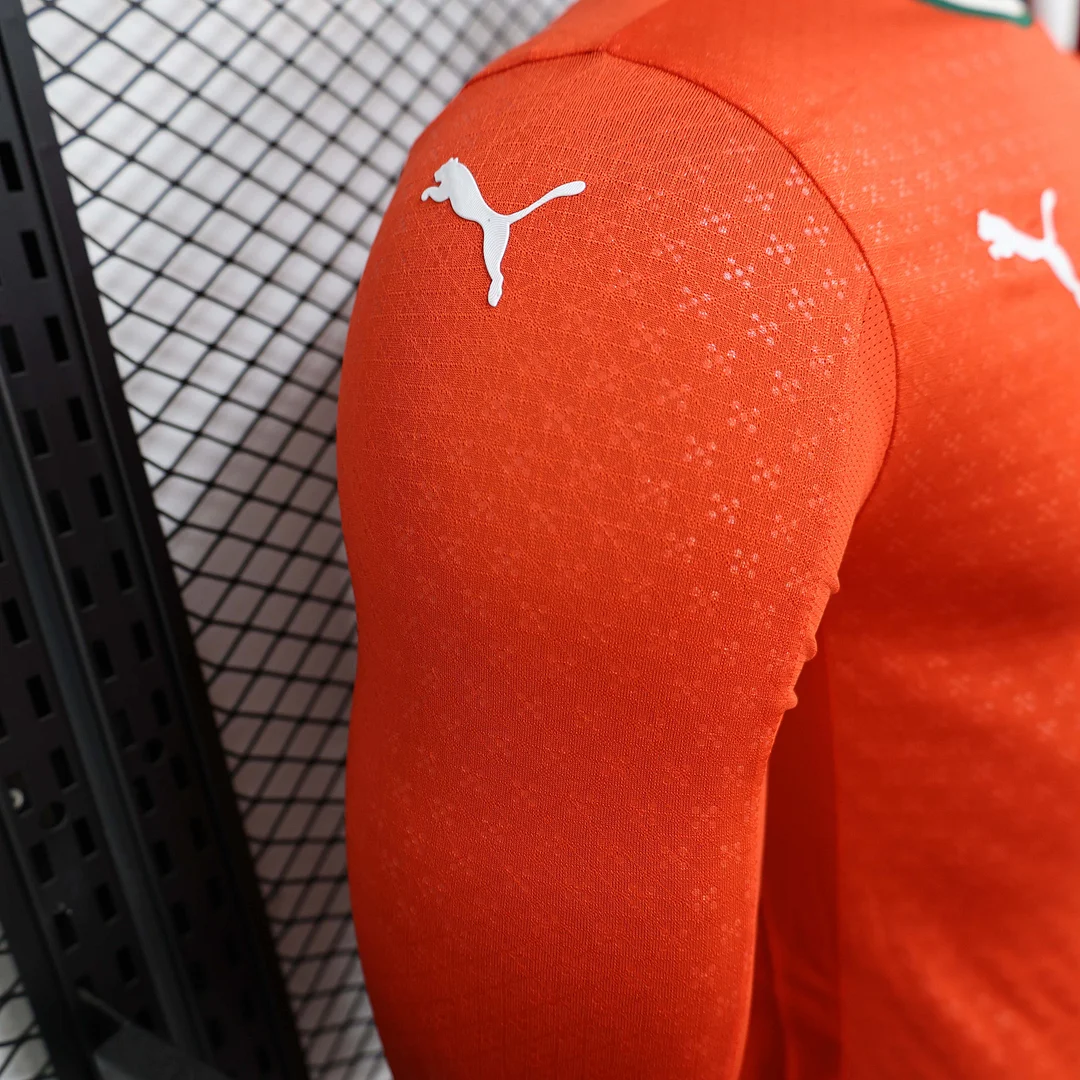 2025 Player Version Long Sleeve Portugal Home Football Shirt 1:1 Thai Quality - Image 3