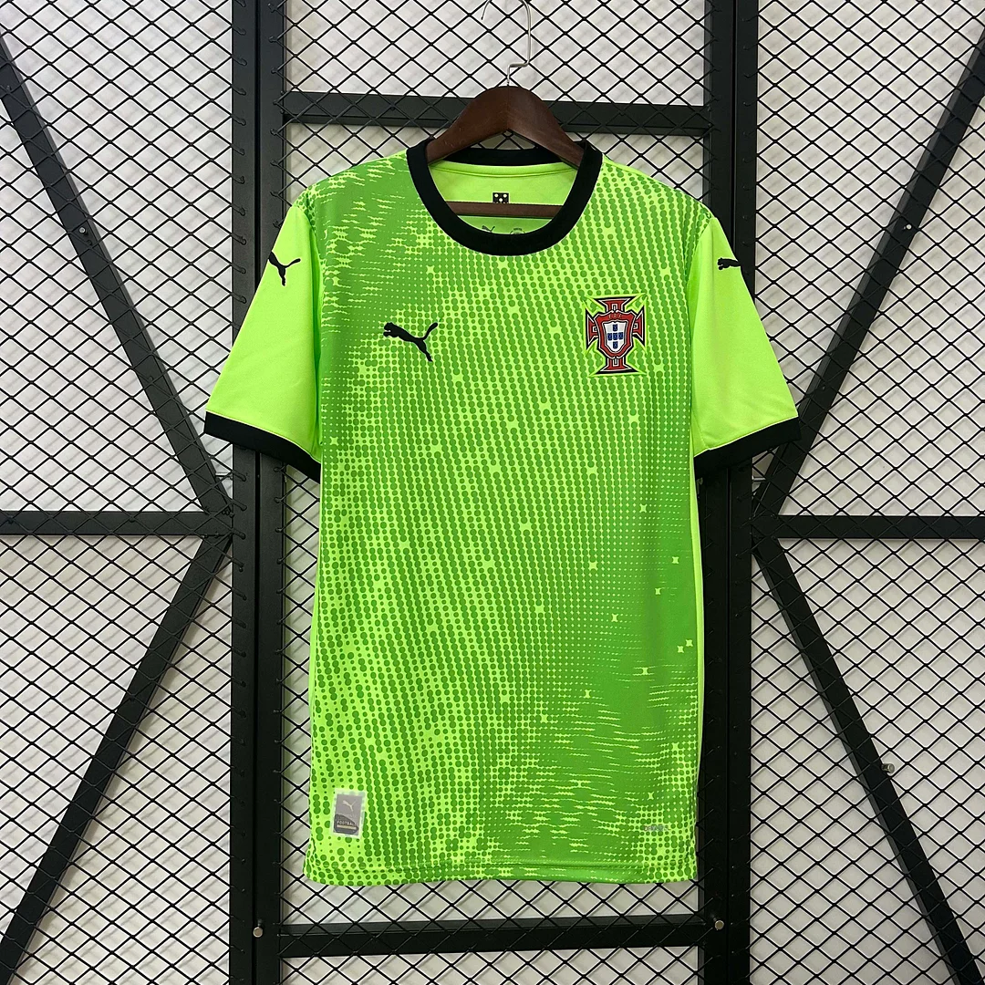 2025 Portugal Goalkeeper Green Football Jersey 1:1 Thai Quality