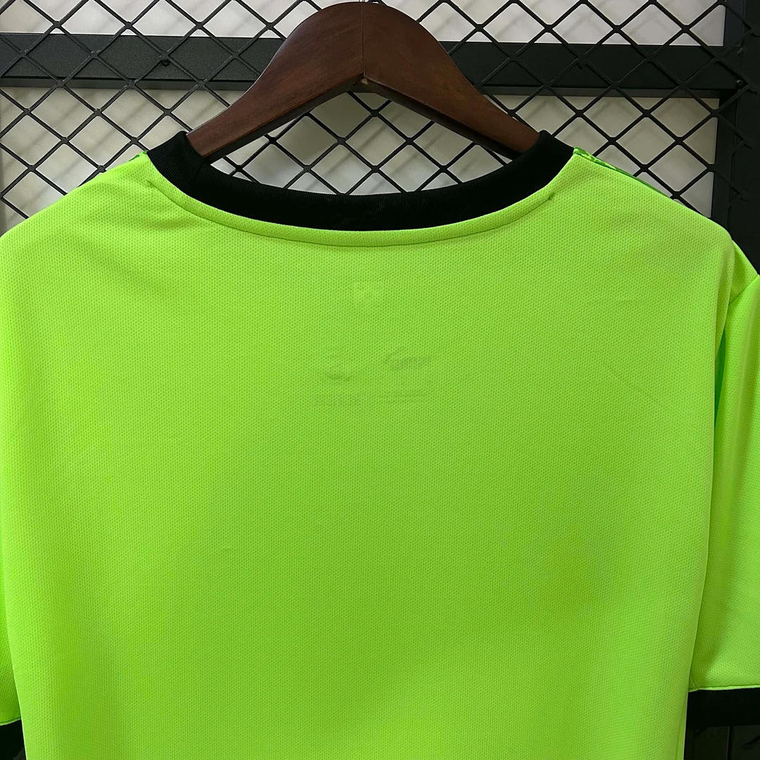 2025 Portugal Goalkeeper Green Football Jersey 1:1 Thai Quality - Image 4