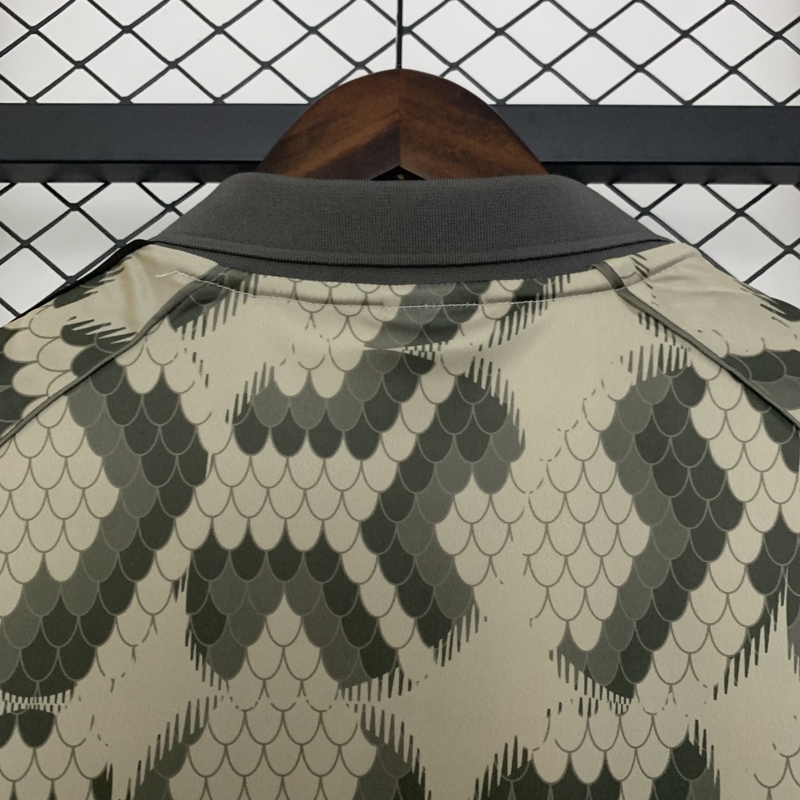 2025/2026 Bayern Munich Special Edition Football Jersey 1:1 Thai Quality - Image 8