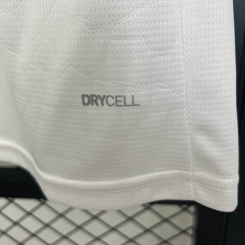 2025/2026 Valencia Home Football Jersey 1:1 Thai Quality - Image 8